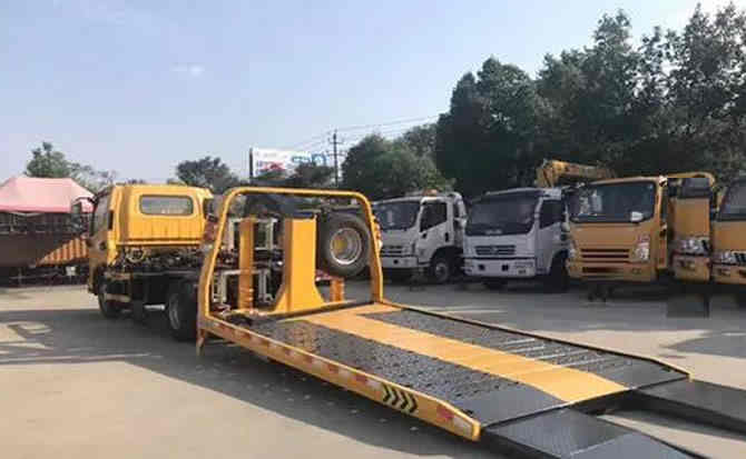 镜湖区汽车中途维修案例